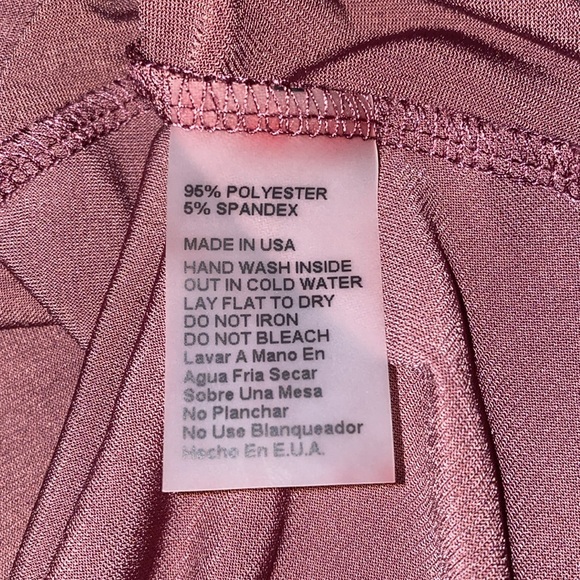 Blooms in the City Asymmetrical Tunic Tee - Picture 11 of 12